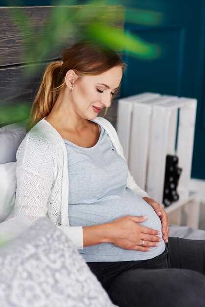 Как помочь себе в первые минуты начала родов?