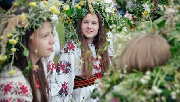 Посвящение имени девочке в православной традиции