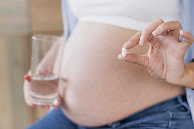 Какие изменения происходят с околоплодными водами во время беременности?